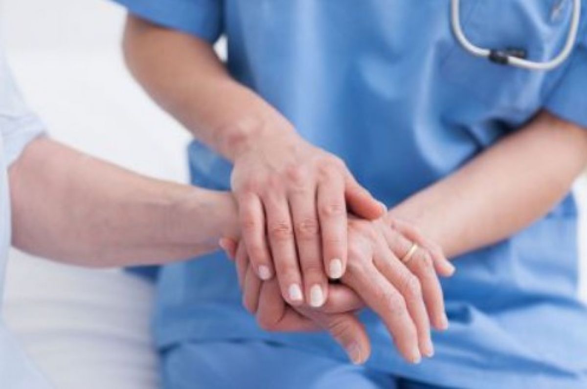 DỊCH VỤ CHĂM S&Oacute;C KH&Aacute;CH H&Agrave;NG CHUY&Ecirc;N NGHIỆP